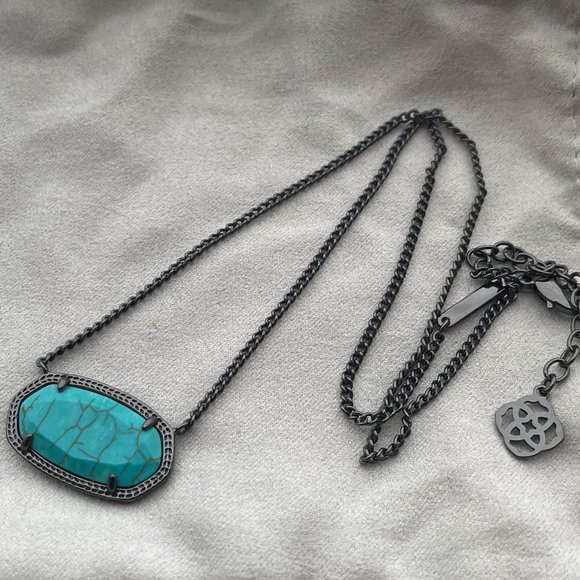 Kendra Scott Gunmetal and Veined Turquoise Dylan and Dani Set - Picture 5 of 7